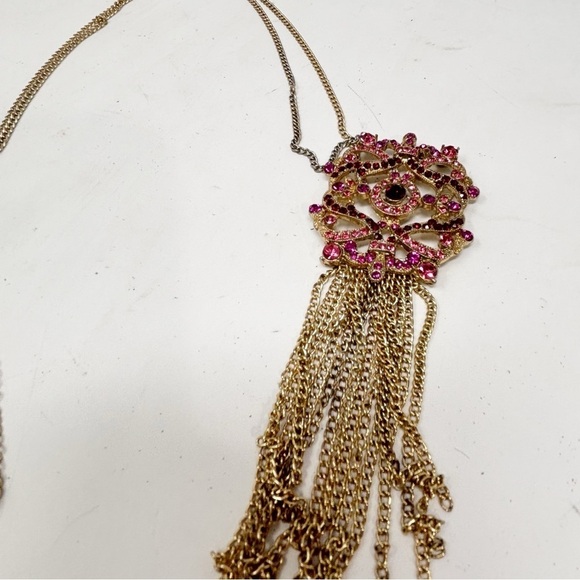 Round Entwined Pink Red Stone Filigree Necklace With Fringe Detail Up To 24” - Picture 7 of 8